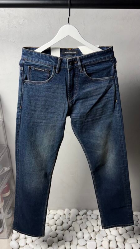 Calvin Klei_n Straight Fit Jeans 1204