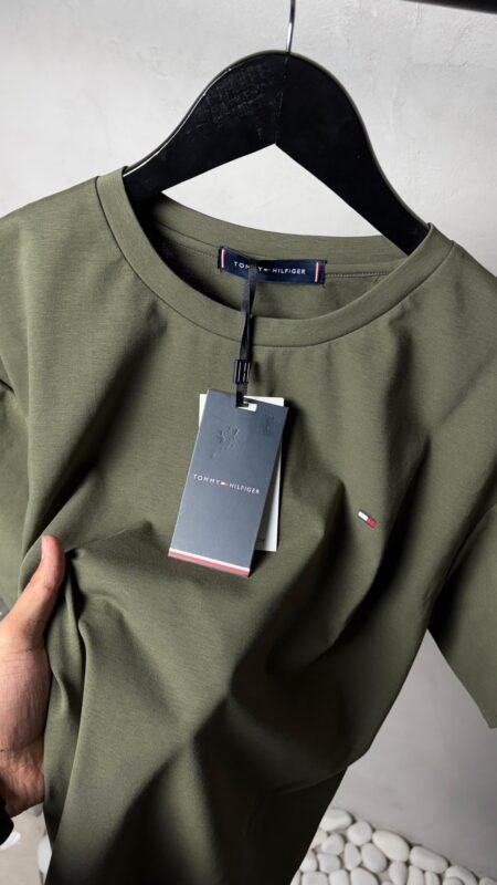 Tomm_y Hilfige_r Premium Round Neck T-Shirt with OG Box Packaging 1573
